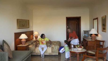 Sol Y Mar Abu Dabbab