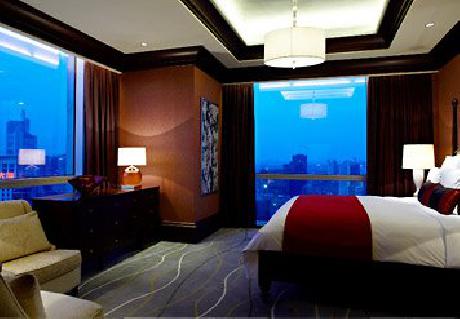 Renaissance Beijing Capital Hotel