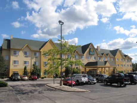 La Quinta Inn & Suites Bolingbrook