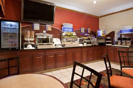 Holiday Inn Express KENDALLVILLE