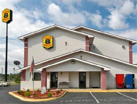 Super 8 Waynesboro