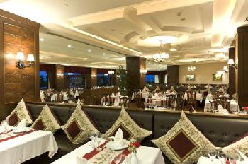 Delphin Palace Airport Hotel Deluxe Collection