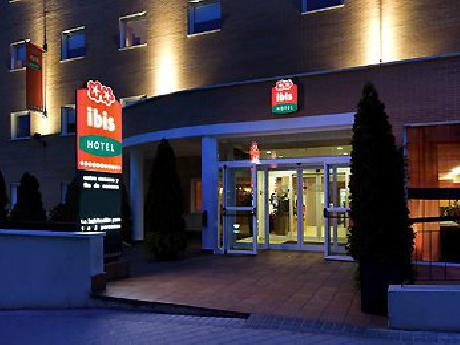 ibis Madrid C/ Valentin Beato