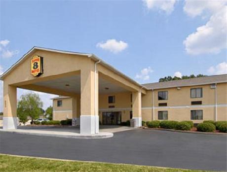 Super 8 Memphis/Airport/East