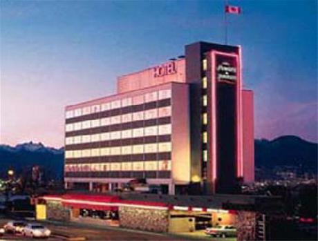 Howard Johnson Plaza Hotel Vancouver