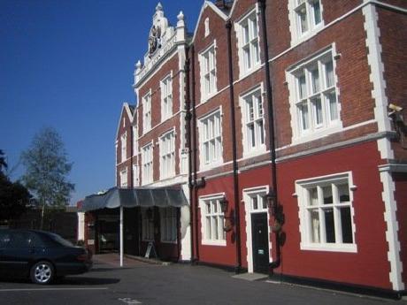 Crewe Arms Hotel