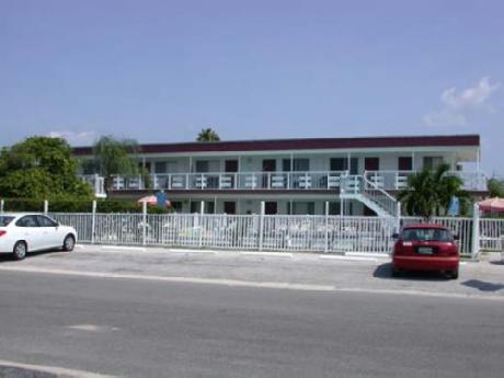 Sunrise Resort Motel