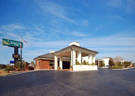 Quality Hotel Morehead City