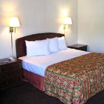 Charlotte Express Inn