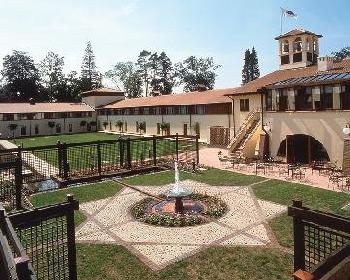 Europa Gatwick Hotel