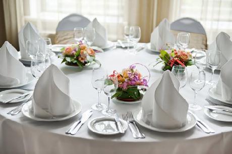 РҐРѕР»РёРґРµР№ РРЅРЅ РЎСѓС‰РµРІСЃРєРёР№