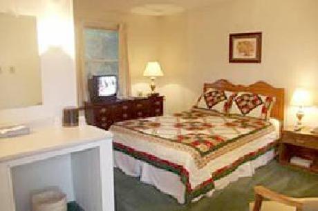 The Season's Pass Inn