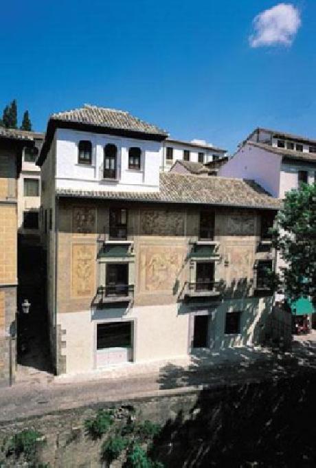 Domus Selecta El Ladron De Agua