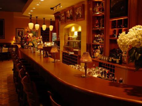 BEST WESTERN PLUS Stoneridge Inn & Conference Centre