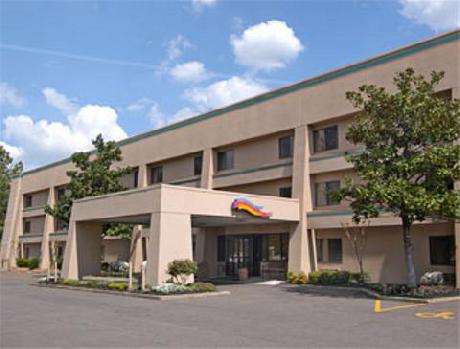 Baymont Inn and Suites Memphis East