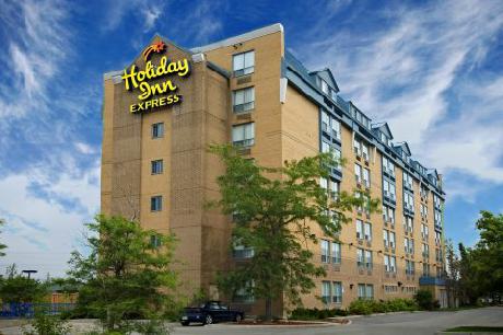 Holiday Inn Express TORONTO-NORTH YORK