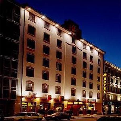 Kings Hotel First Class