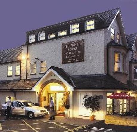 Antoinette Hotel Kingston upon Thames