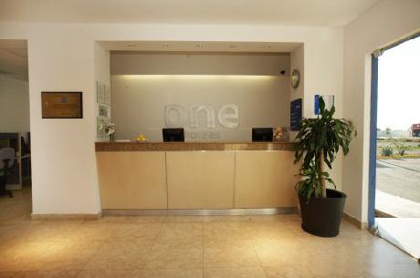 One Saltillo Derramadero