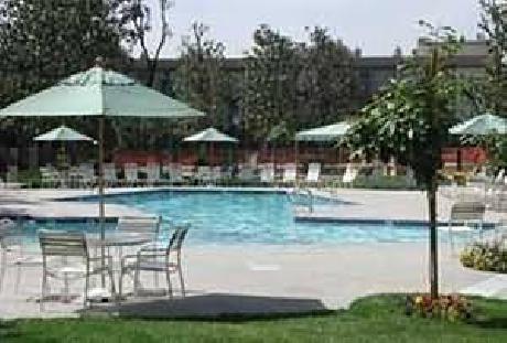 Oakwood Woodland Hills East