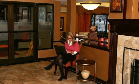 Hampton Inn Minneapolis NW Maple Grove