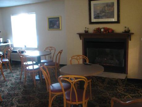 CHARLEVOIX INN AND SUITES