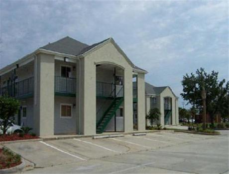 Knights Inn Bay St. Louis