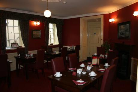 Stauntons on the Green