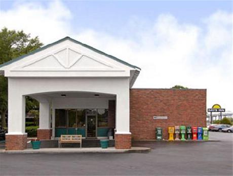 Days Inn Mount Pleasant-Charleston-Patriots Point