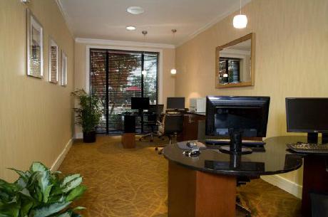 ATLANTA AIRPORT DOUBLETREE