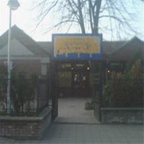 ZELEZNICAR KONACISTE