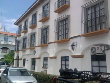 Flamboyant Huatulco Hotel