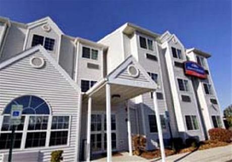 Howard Johnson Inn and Suites Elk Grove Village O'Hare