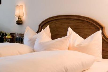 HOTEL LOS LAGOS SPA AND RESORT