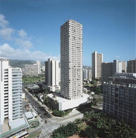 Castle Maile Sky Court