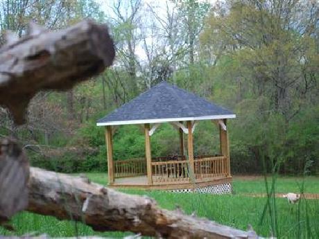 Longing For Home Bed and Break