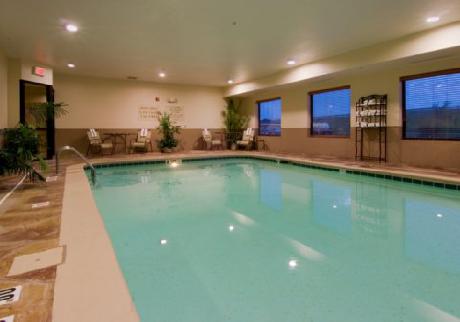 Holiday Inn Express HOWE (STURGIS, MI)