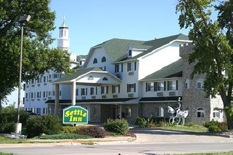 Settle Inn & Suites Altoona