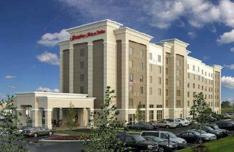 Hampton Inn  Suites ClevelandBeachwood