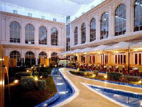 Silken Al Andalus Palace Hotel