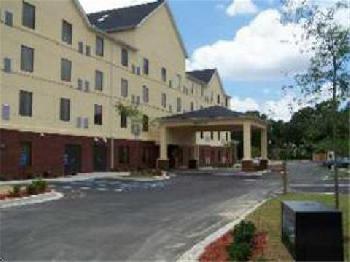 Hawthorn Suites by Wyndham Charleston