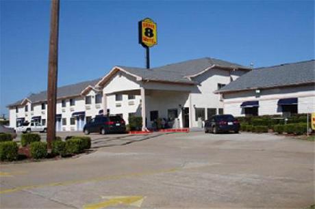 Super 8 Van Buren/Ft. Smith Area