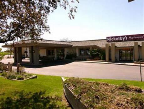 Days Inn Maplewood Hotel and Conference Center