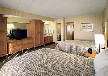 Embassy Suites Phoenix - Airport at 24th Street