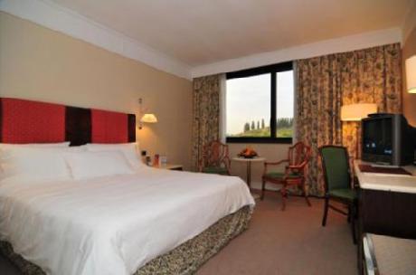 Sheraton Firenze Hotel & Conference Center