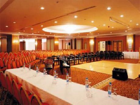 The Green Park Hotel Merter