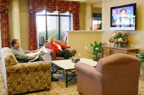 Hampton Inn  Suites BirminghamPelham I65