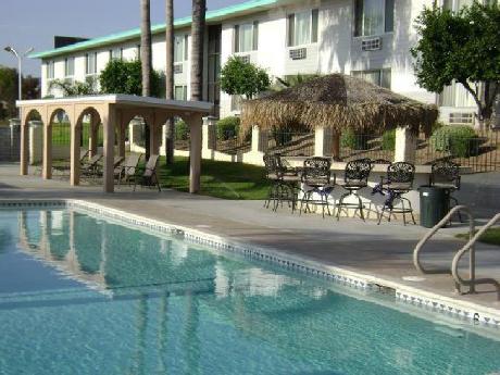 Lake Elsinore Hotel and Casino