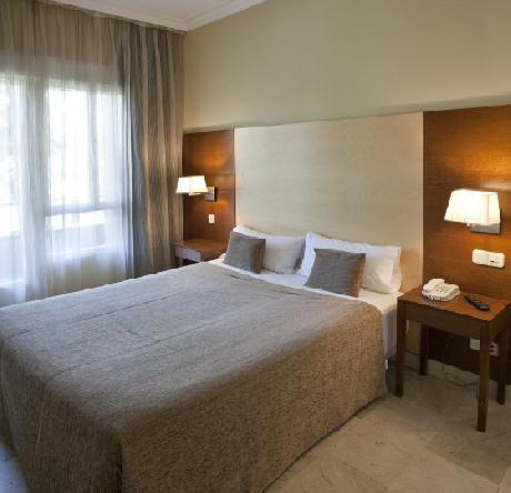 Barrio de Salamanca Suites