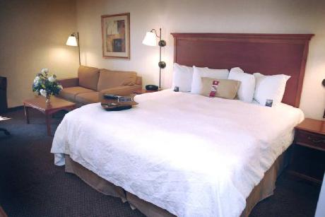 Hampton Inn ColumbusInternational Airport